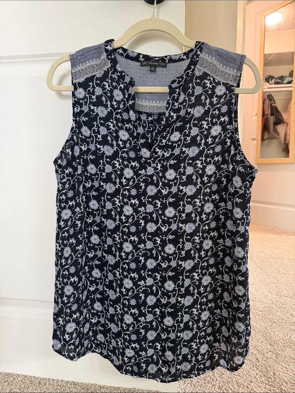 Adrianna Papell Navy and White Floral Sleeveless Camisole